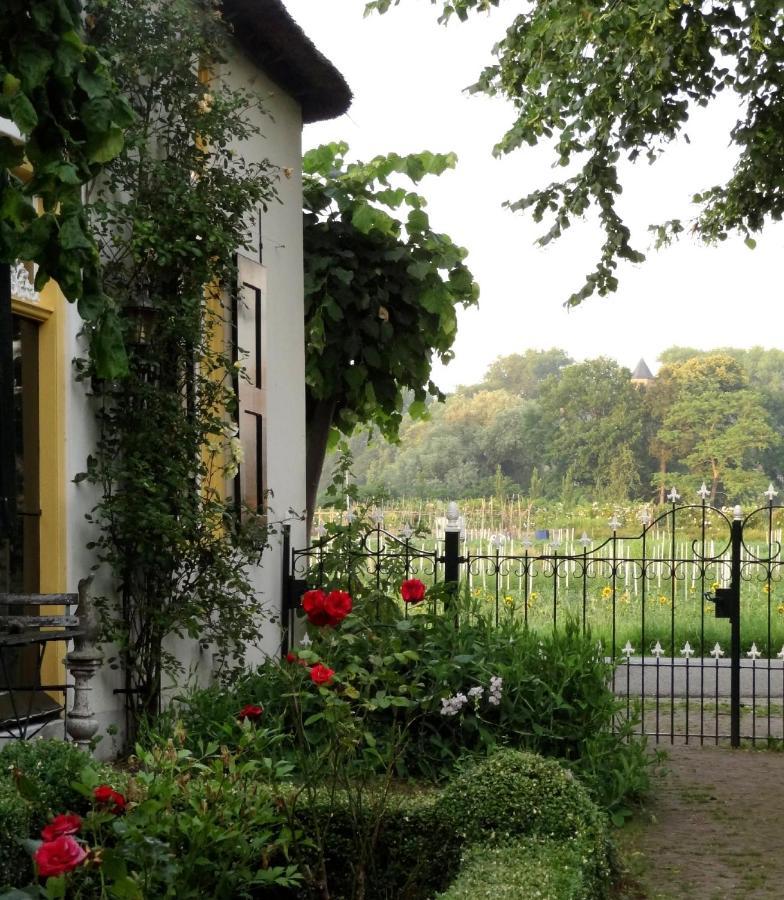 Waerdenhoeve Waardenburg Eksteriør bilde